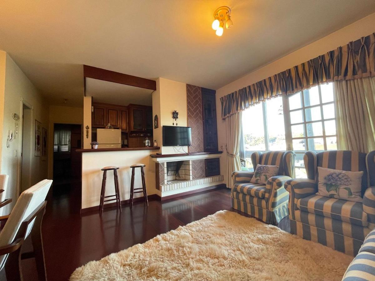 Apartamento No Centro De Gramado 200 Metros Da Rua Coberta Apartment Bagian luar foto